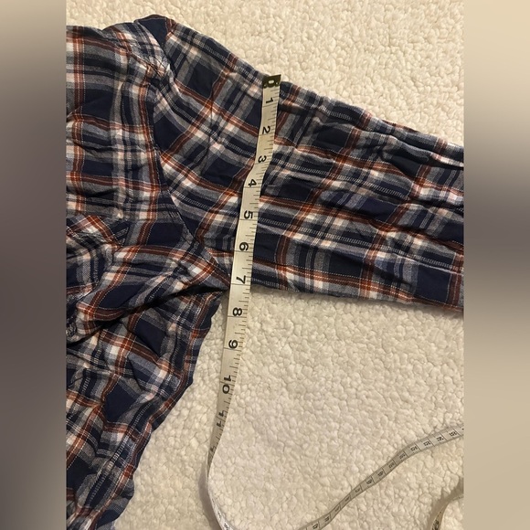 Universa Thread Women’s plaid button down shirt size XL - Picture 11 of 12